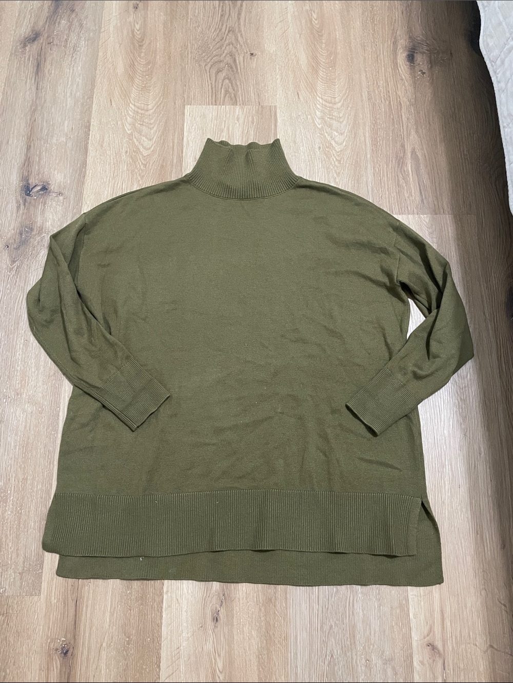 LOFT Olive Green Turtleneck Sweater